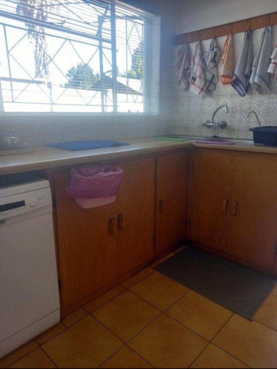 4 Bedroom Property for Sale in Flamwood North West